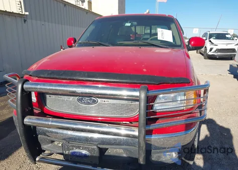 2001 Ford F-150 King Ranch Edition/Lariat/Xlt z USA, uszkodzony, nr VIN 1FTRW08L71KC49597